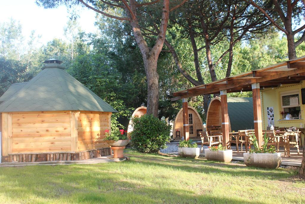 Camping Dolce Sole Marina di Massa Extérieur photo
